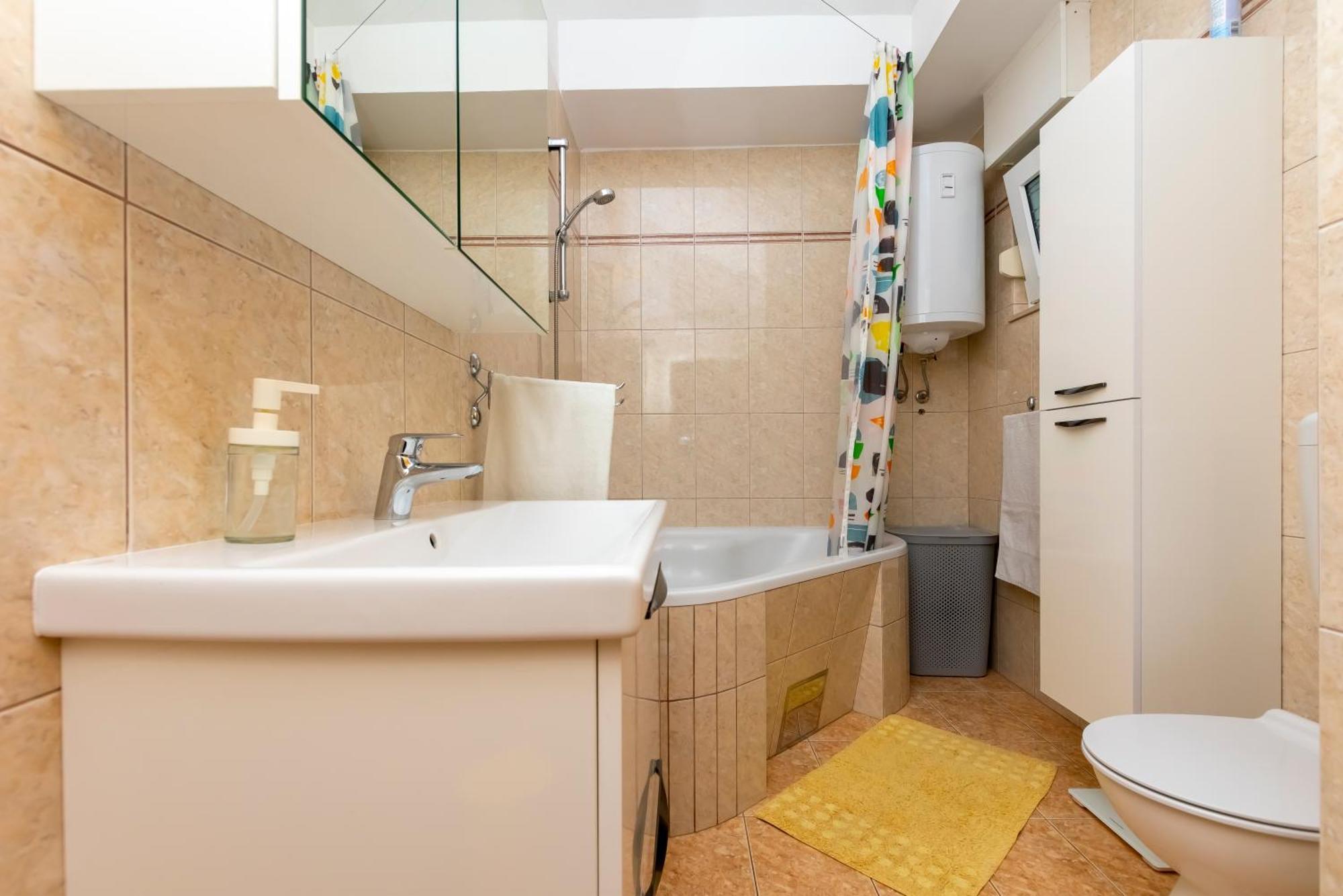 Apartment Pepalo,Omis Free Parking Luaran gambar