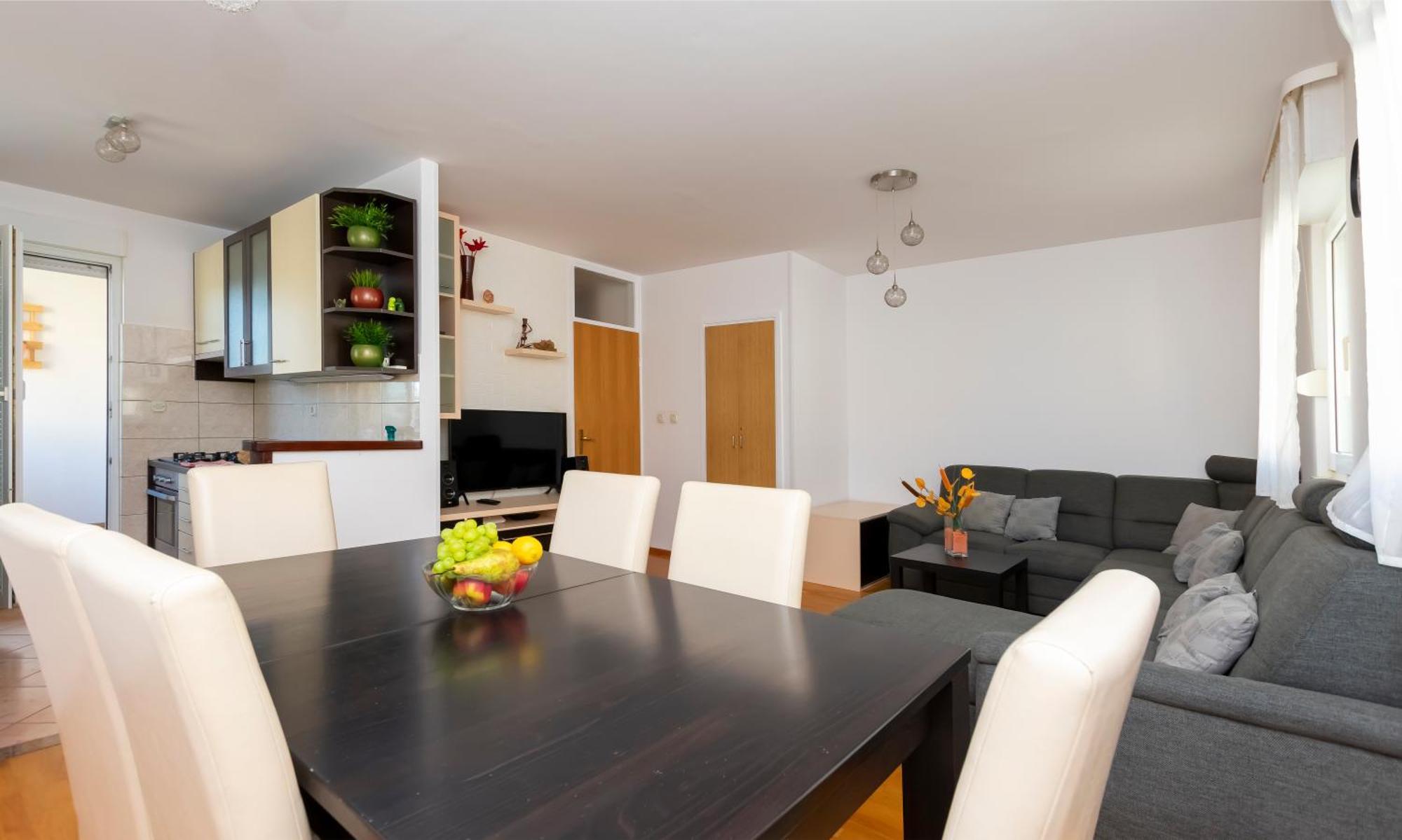 Apartment Pepalo,Omis Free Parking Luaran gambar